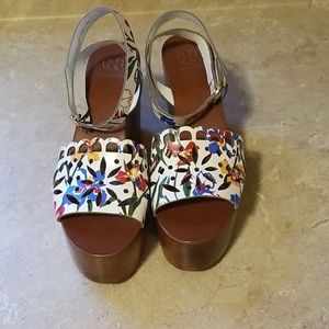 Tory Burch wedge sandals size 8